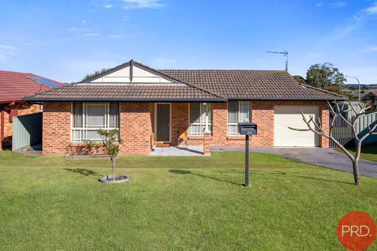 38 Denton Park Drive, Rutherford NSW 2320