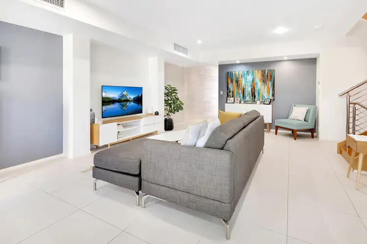 Fourth view of Homely house listing, 5 Tashey Court, Bundall QLD 4217