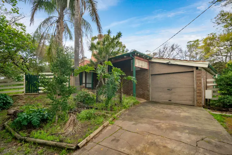 6 Scott Street, Greenmount WA 6056