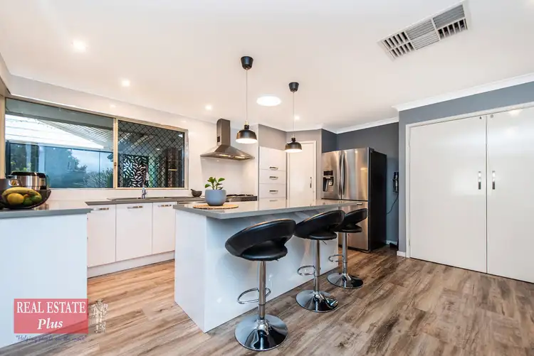 Second view of Homely house listing, 6 Sumreal Close, Swan View WA 6056