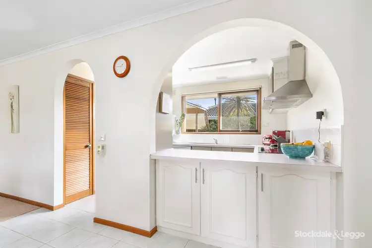 Sixth view of Homely house listing, 10 Selwyn Place, Traralgon VIC 3844