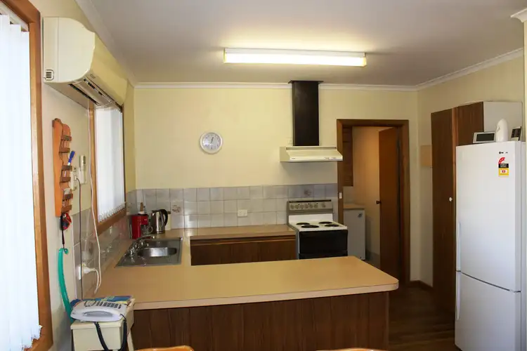 Sixth view of Homely unit listing, 10A PHYLLIS STREET, Tumby Bay SA 5605