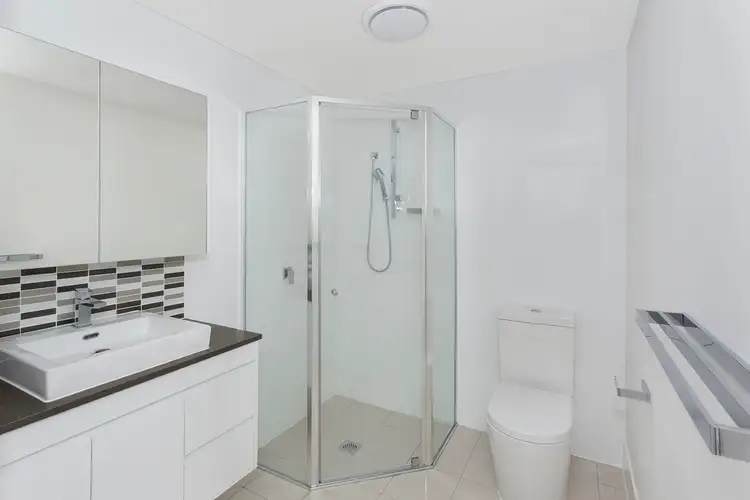 Sixth view of Homely unit listing, 15/21 Manning Street, Milton QLD 4064