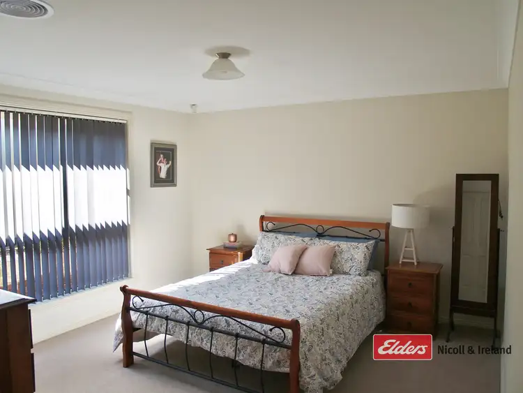 Seventh view of Homely house listing, 5 Diamond Close, Kelso NSW 2795
