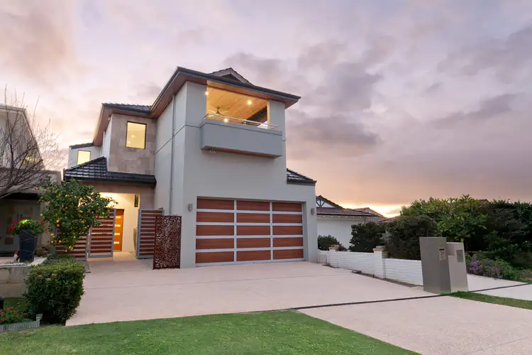 Main view of Homely house listing, 31 Pepler Avenue, Salter Point WA 6152