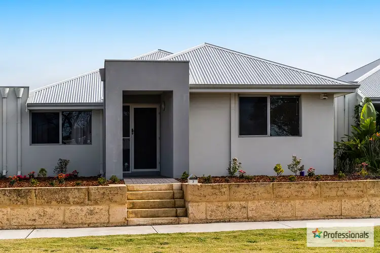 7 Coolie Street, Huntingdale WA 6110