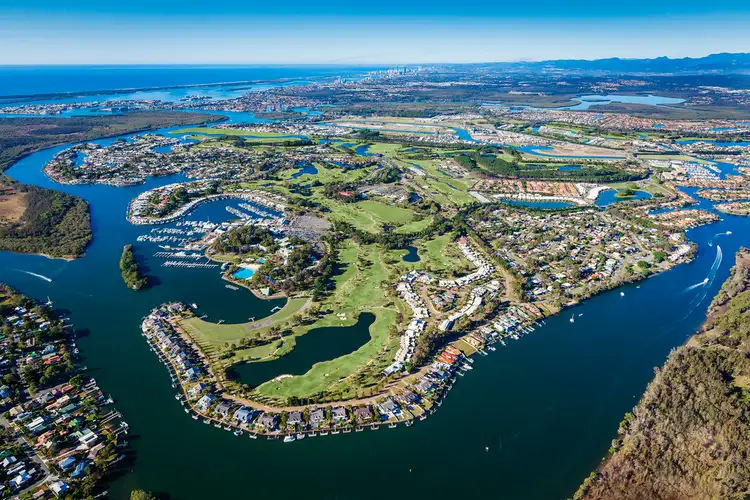 39-41 Grant Avenue, Hope Island QLD 4212