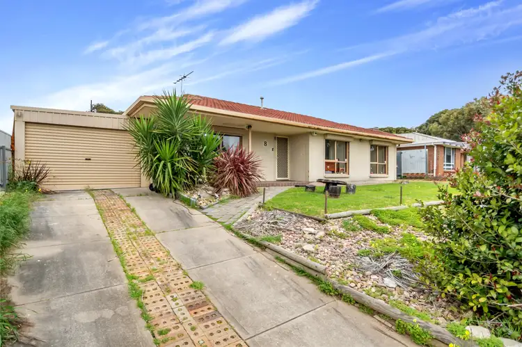 8 Claremont Street, Morphett Vale SA 5162
