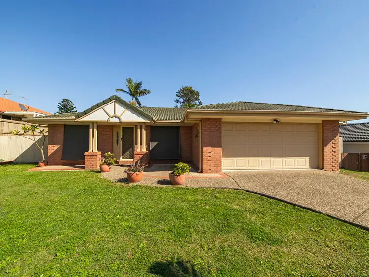8 Michael Street, Wynnum West QLD 4178