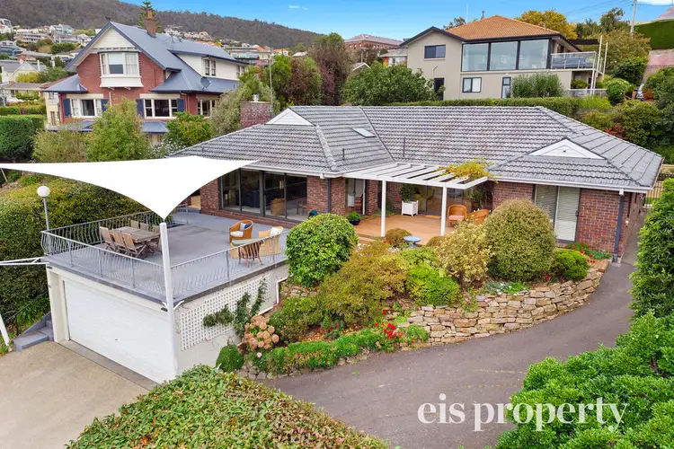 17 Chessington Court, Sandy Bay TAS 7005
