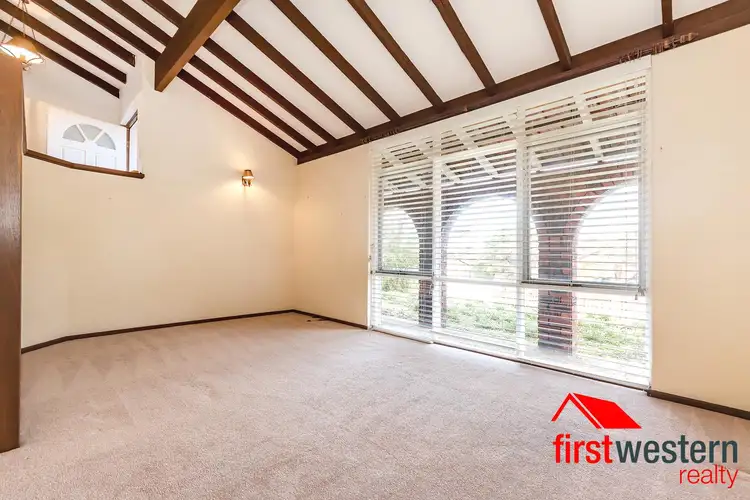 Fifth view of Homely house listing, 10 Minchin Court, Padbury WA 6025