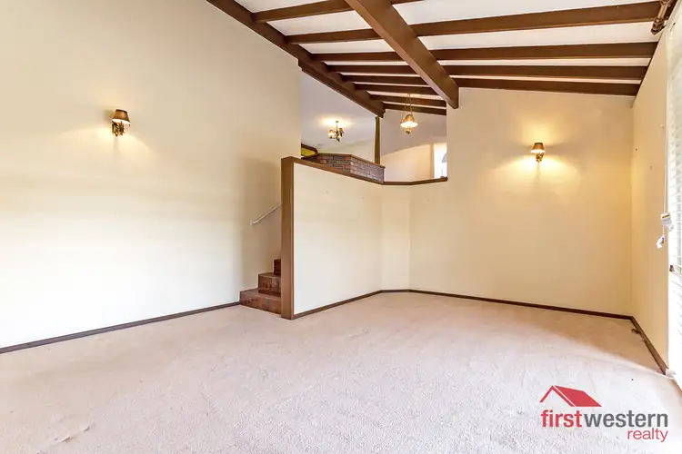 Sixth view of Homely house listing, 10 Minchin Court, Padbury WA 6025