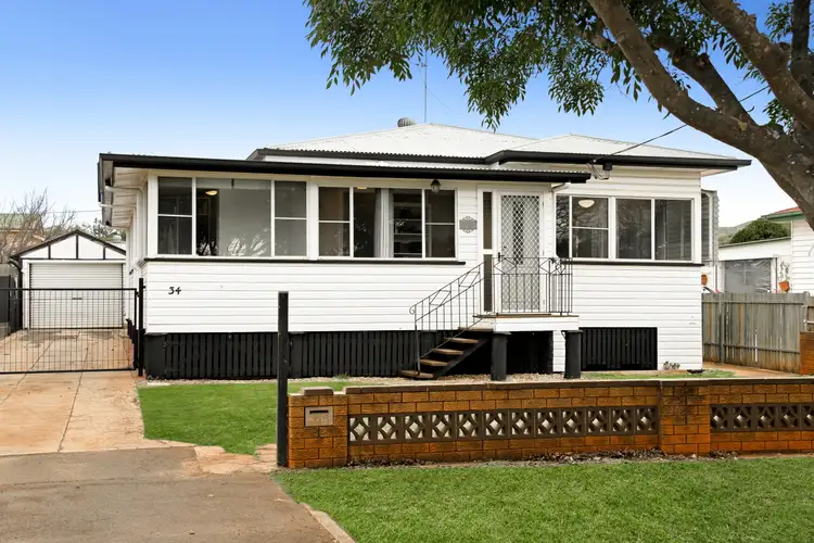 34 Henderson Street, Newtown QLD 4350