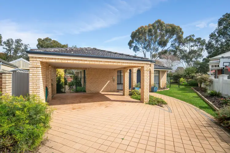 8 Bow Close, Jane Brook WA 6056