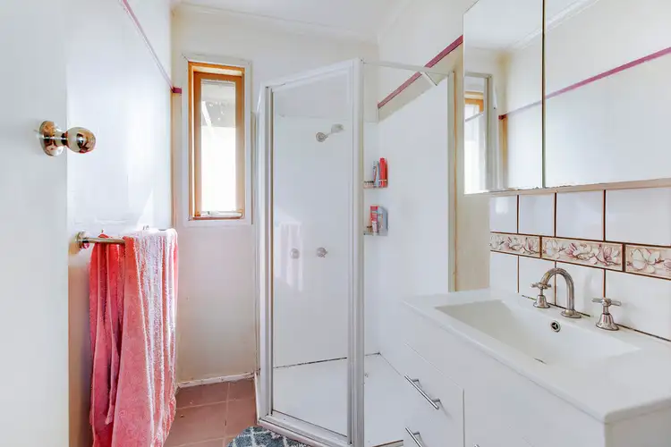 Sixth view of Homely house listing, 1 Huon Court, Frankston North VIC 3200
