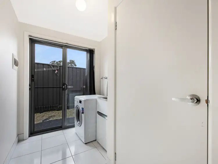 Sixth view of Homely house listing, 11 McAuliffe Street, Wodonga VIC 3690