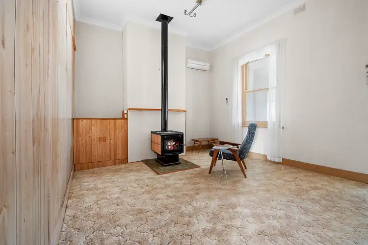 6 Third Street, Morgan SA 5320
