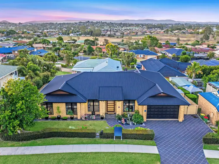 9 Kingston Drive, Flinders View QLD 4305