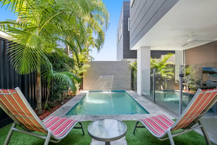 1/112 Bamboo Avenue, Benowa QLD 4217