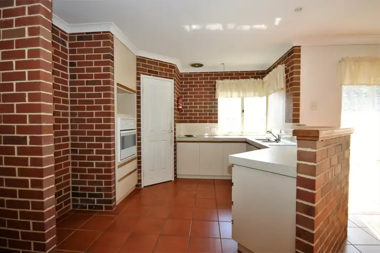 Fifth view of Homely house listing, 3 B Avis Court, Australind WA 6233