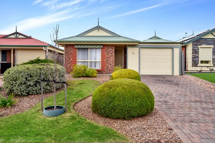 84 Mawson Circuit, Woodcroft SA 5162