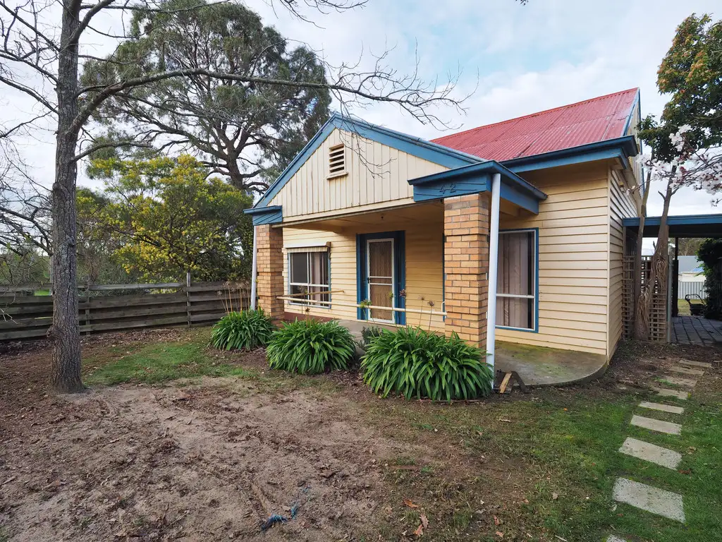Main view of Homely house listing, 42 View Point Street, Ararat VIC 3377