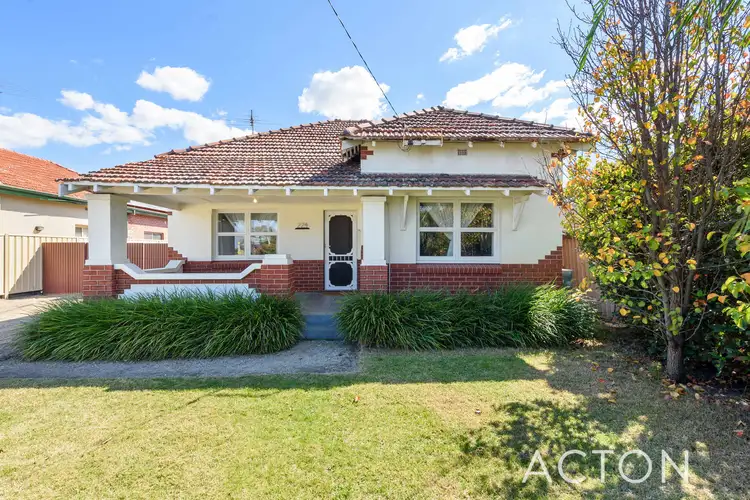 224 Railway Parade, Bayswater WA 6053