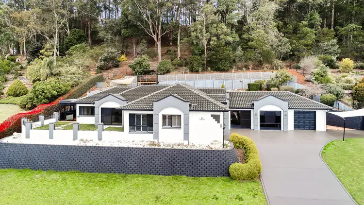 43 Windemere Terrace, Mount Lofty QLD 4350
