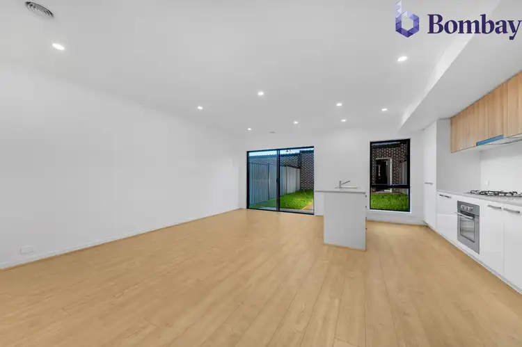 Fourth view of Homely townhouse listing, 8 Cyan Walk, Craigieburn VIC 3064