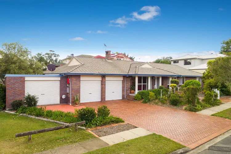 5 Eclipse Street, Bridgeman Downs QLD 4035