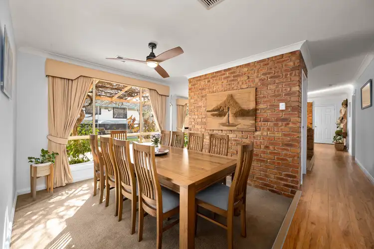 Sixth view of Homely house listing, 33 Condon Place, Lavington NSW 2641