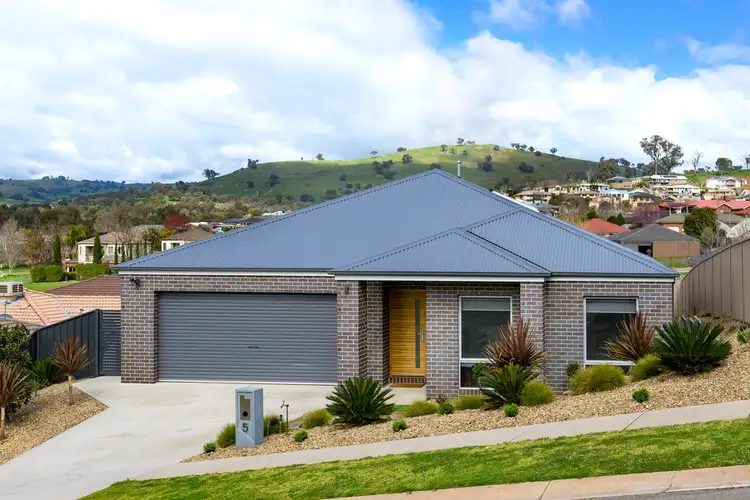 Main view of Homely house listing, 5 Tanner Terrace, Wodonga VIC 3690
