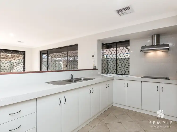 Second view of Homely house listing, 32 Jakovich Circuit, Atwell WA 6164