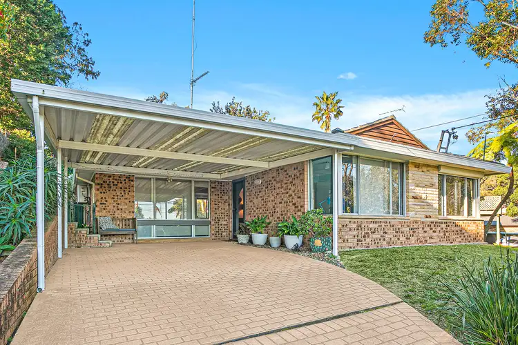 22 Higgerson Ave, Engadine NSW 2233