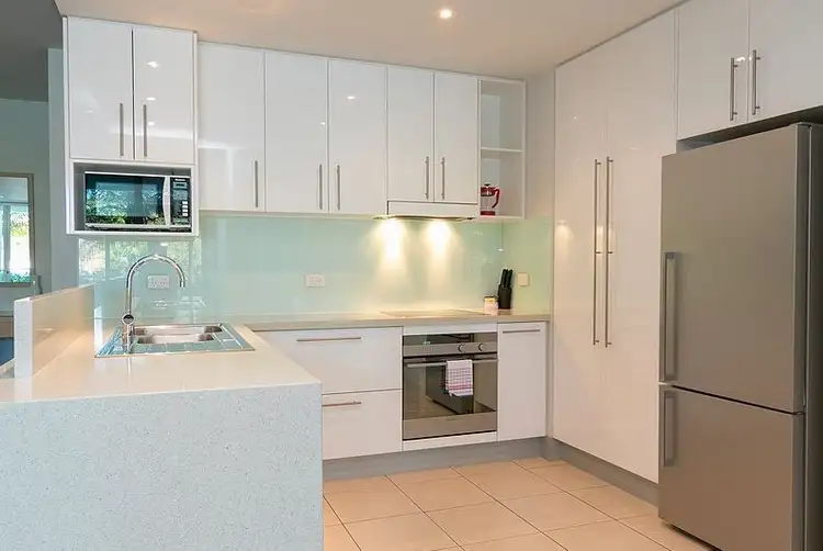 Seventh view of Homely unit listing, UNIT 3, 625 ESPLANADE, Urangan QLD 4655