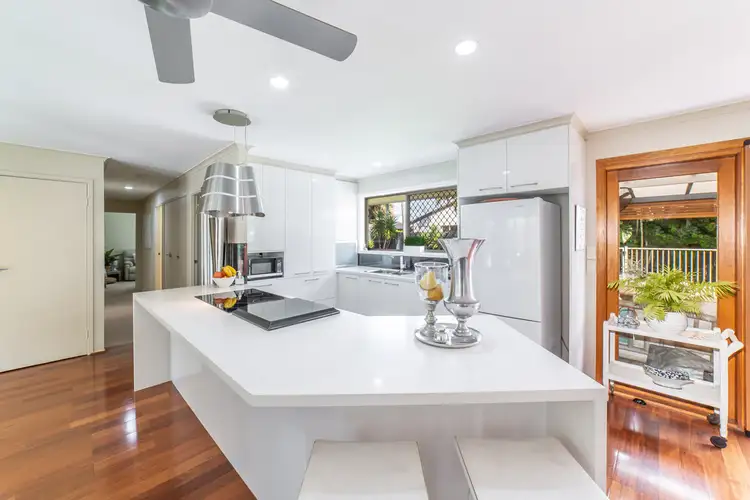 7 Garden Grove, Carrara QLD 4211