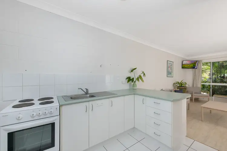 Third view of Homely unit listing, 5/12 Marine Parade, Arcadia QLD 4819