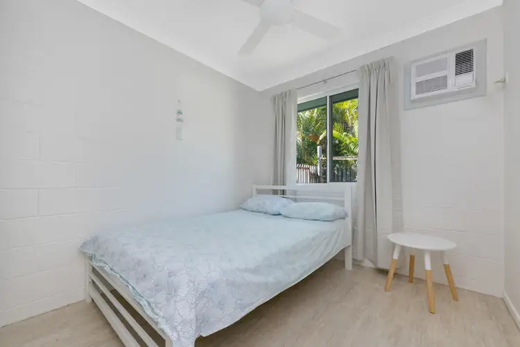 Sixth view of Homely unit listing, 5/12 Marine Parade, Arcadia QLD 4819