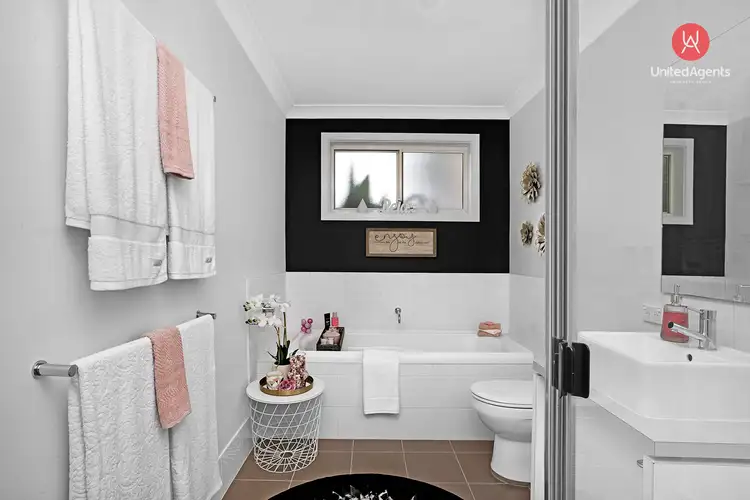 Seventh view of Homely house listing, 21 Conway Avenue, West Hoxton NSW 2171