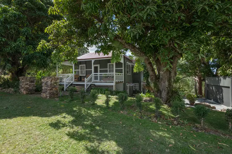 10 Crescent Road, Eumundi QLD 4562