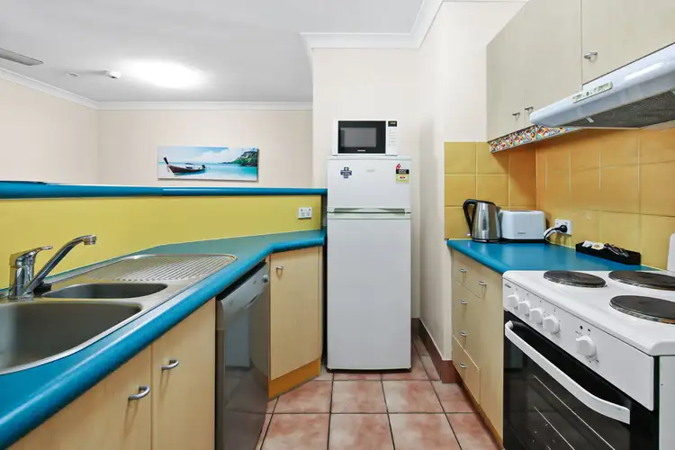 Sixth view of Homely unit listing, 7/112 Surf Parade, Broadbeach QLD 4218