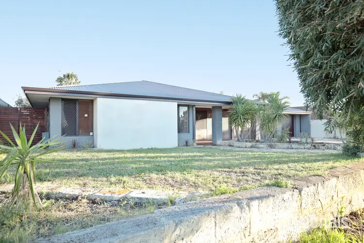 62 Le Grand Gardens, Marangaroo WA 6064