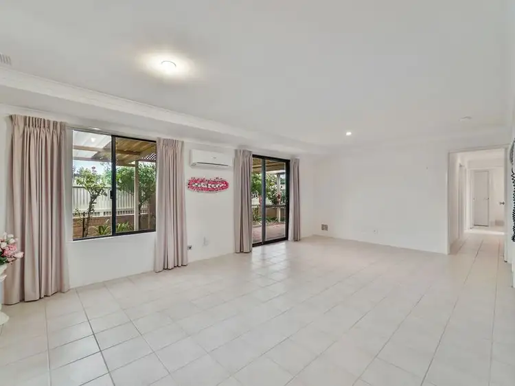 Fifth view of Homely house listing, 7/13-21 Dealy Close, Cannington WA 6107