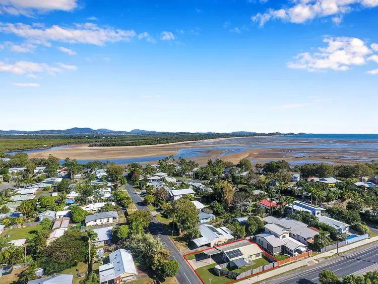 Sixth view of Homely house listing, 2 Tern Street, Slade Point QLD 4740