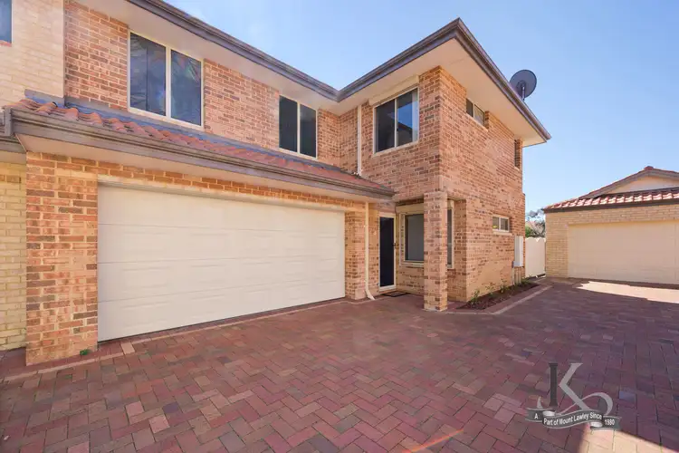 4/258 Flinders Street, Nollamara WA 6061