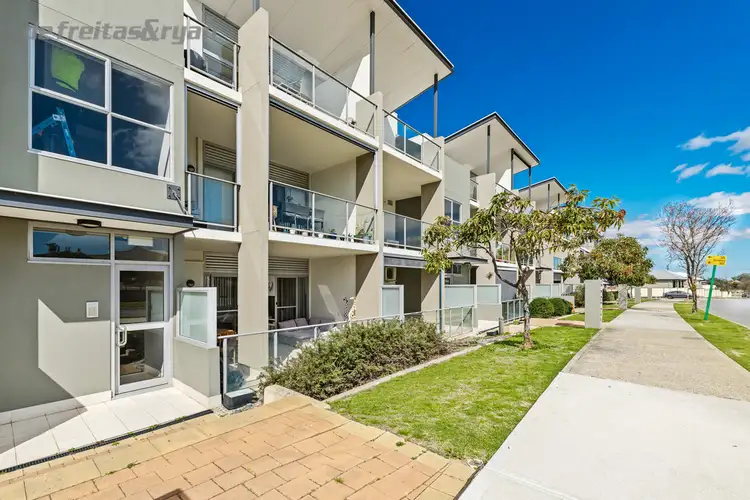 2/105 Wentworth Parade, Success WA 6164