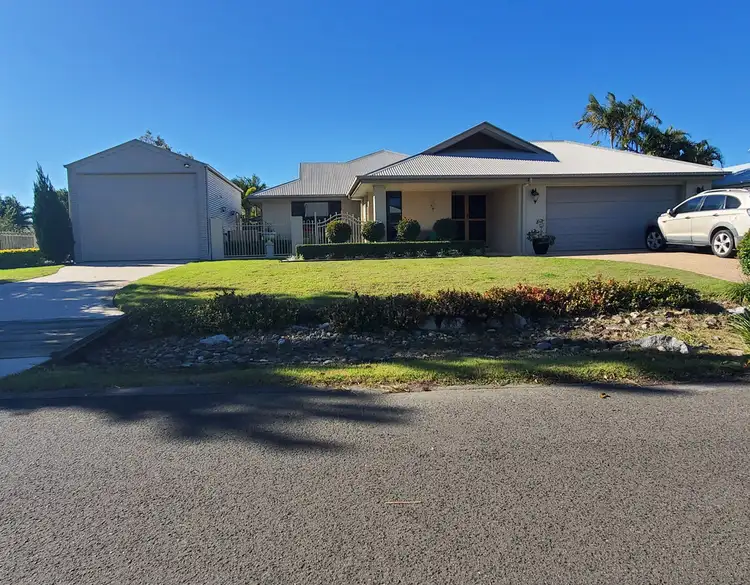 6 Sandleigh Crescent, Sippy Downs QLD 4556