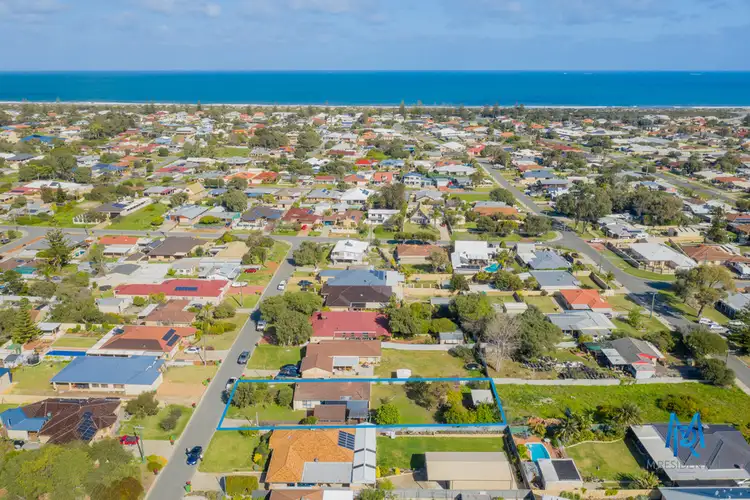 11 Strelley Road, Golden Bay WA 6174
