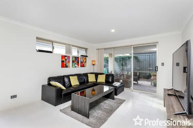 Third view of Homely house listing, 8 Macadamia Loop, Piara Waters WA 6112