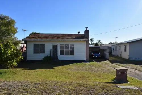 25 Pink Lake Road